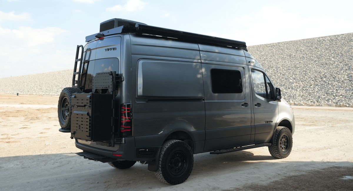 Sprinter LUXX-Series LED Tail Lights Black Smoke