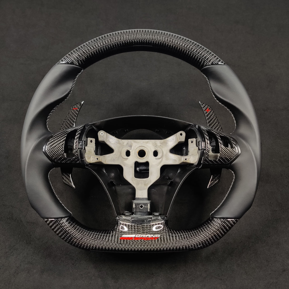 2006-2013 C6 Corvette Custom Carbon Fiber Steering Wheel - AutoLEDTech.com