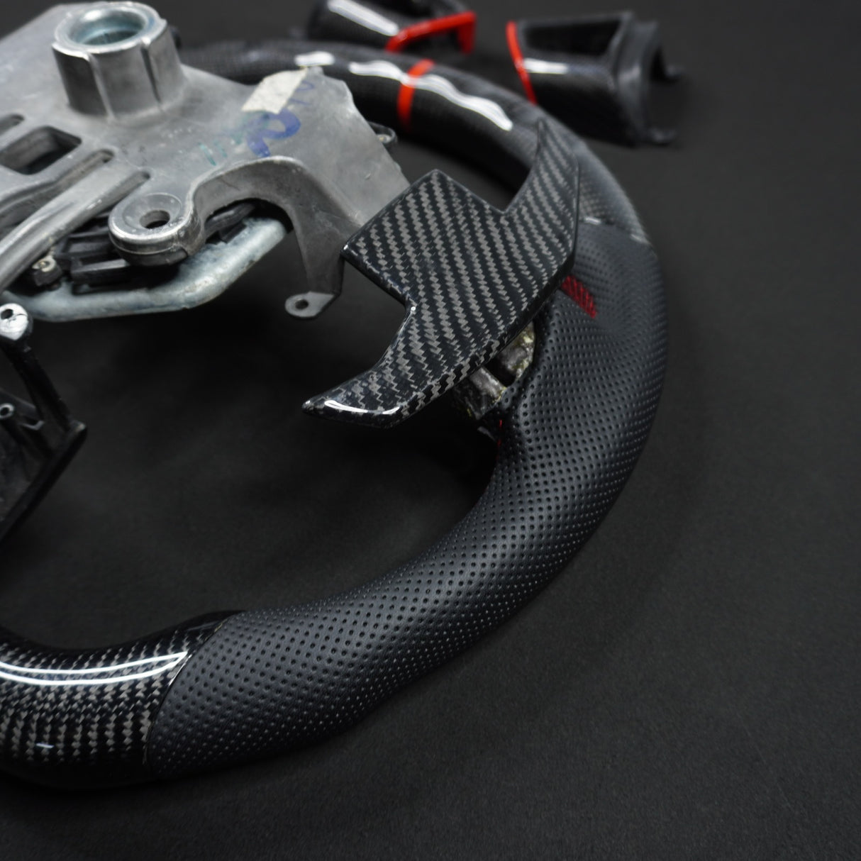 2008-2015 Cadillac V2 CTS-V CTS Carbon Fiber Steering Wheel - AutoLEDTech.com