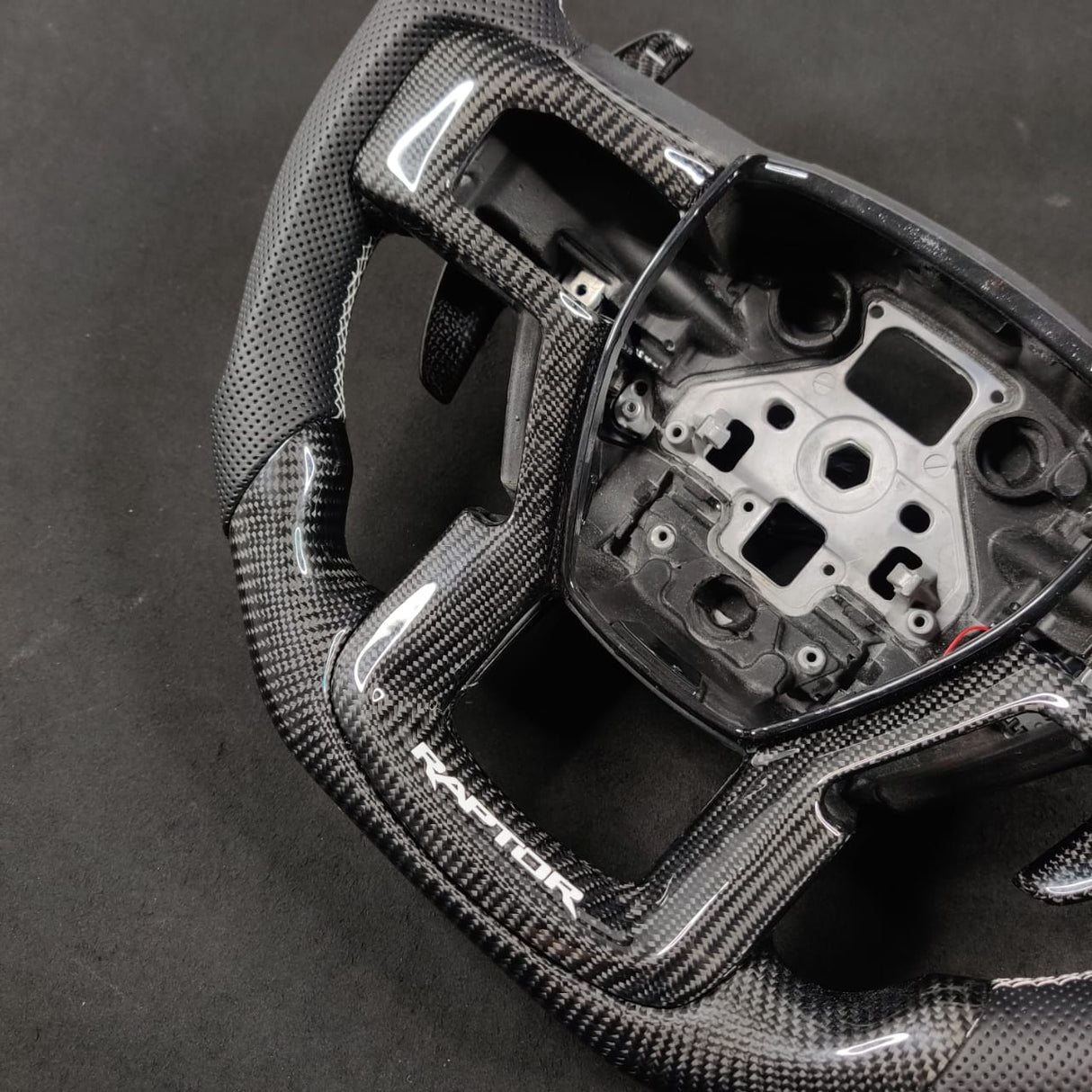 2009-2014 Ford Raptor & F150 Custom Carbon Fiber Steering Wheel w/ LED Display - AutoLEDTech.com
