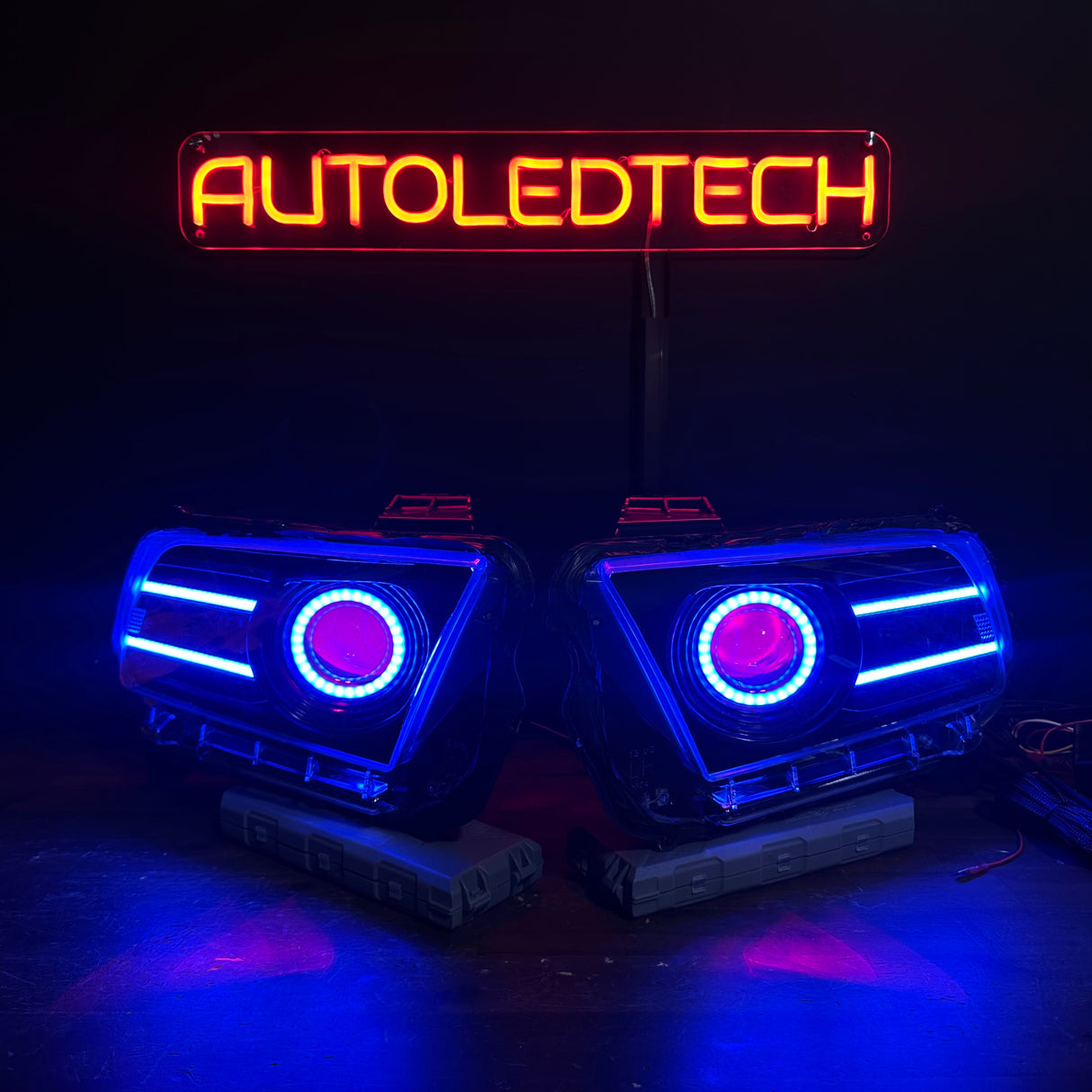 2010-2014 Ford Mustang RGBW Flow Series LED DRL Halo Prebuilt Headlights - AutoLEDTech.com
