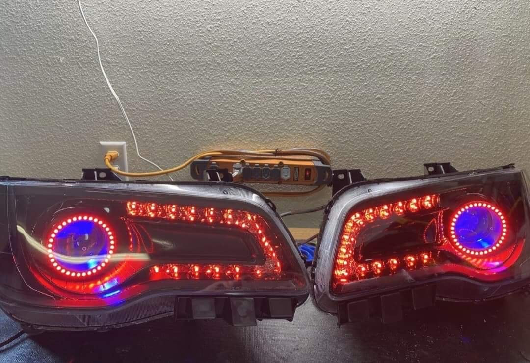 2011-2023 Chrysler 300 RGBW Flow Series LED Halo DRL Prebuilt Headlights - AutoLEDTech.com