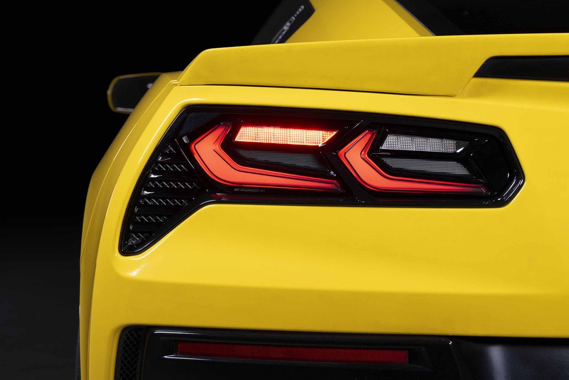 2014-2019 Chevy Corvette FACELIFT LED DRL Projector Headlights - C8 Design - AutoLEDTech.com