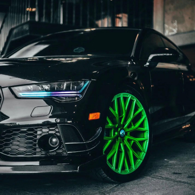 2012-2015 Audi A7/S7/RS7 RGBW Flow Series DRL Tube Kit