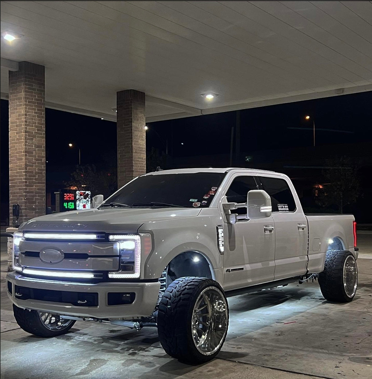 2017-2019 Ford Super Duty F250 F350 LED Grill Accent Light Bars Kit - AutoLEDTech.com