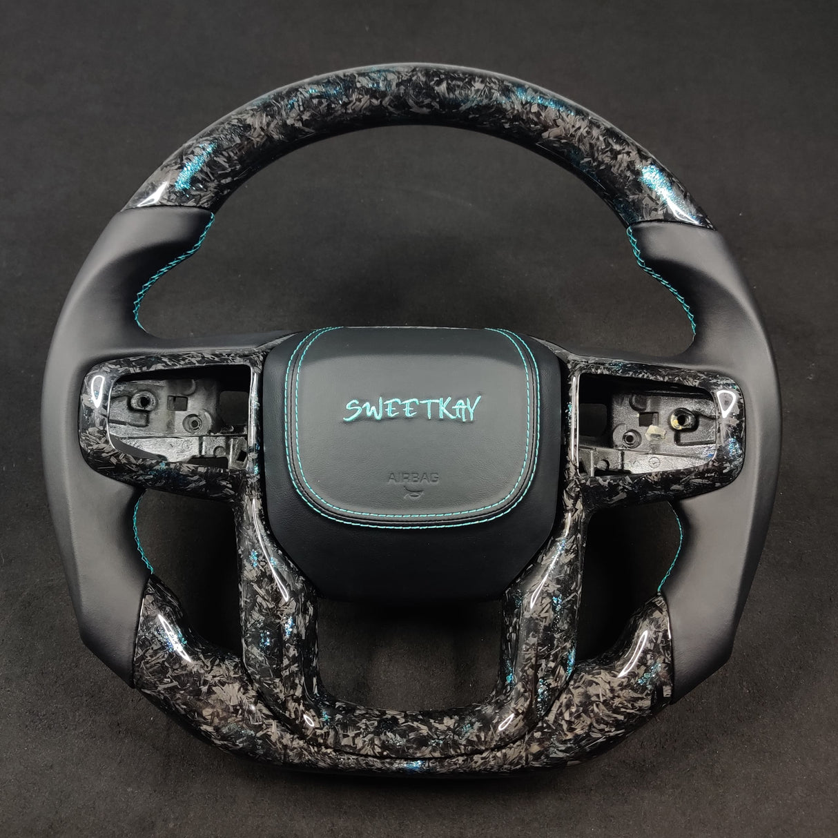 2023-2025+ Chevy Colorado Custom Carbon Fiber Steering Wheel - AutoLEDTech.com