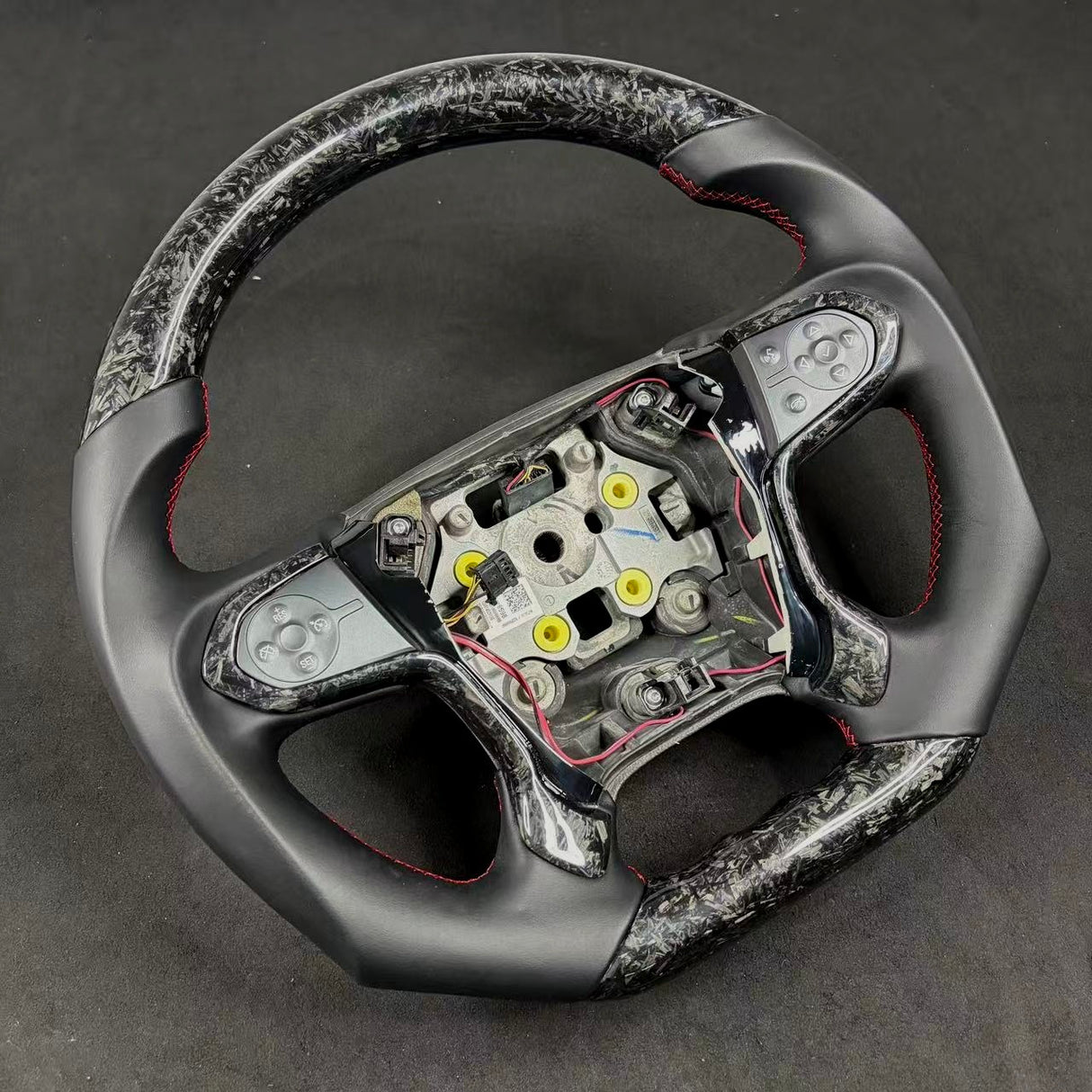 2014-2020 GMC Sierra Yukon Custom Carbon Fiber Steering Wheel - AutoLEDTech.com