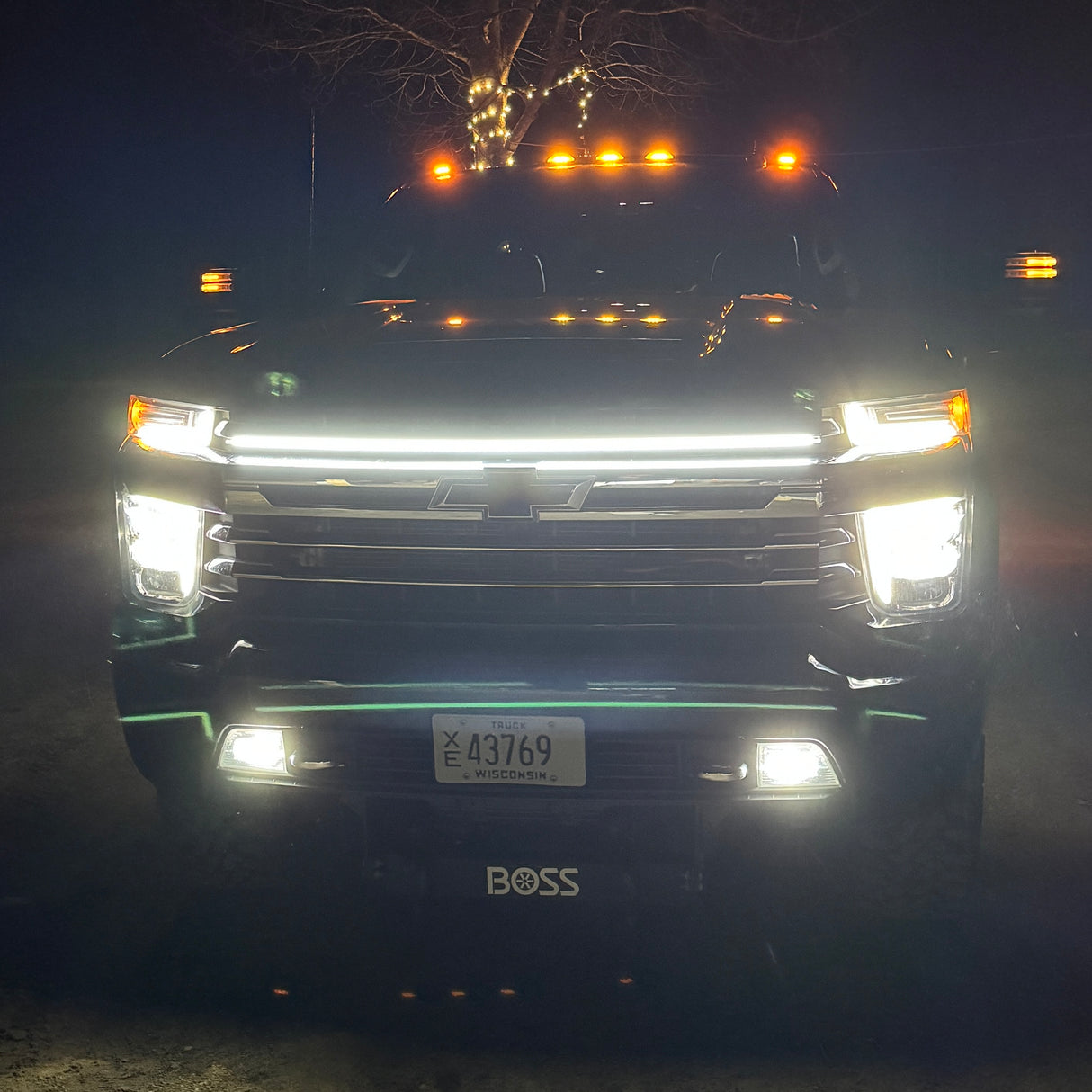 2024+ Chevrolet Silverado HD 2500 LED Grill Accent Light Bar Kit