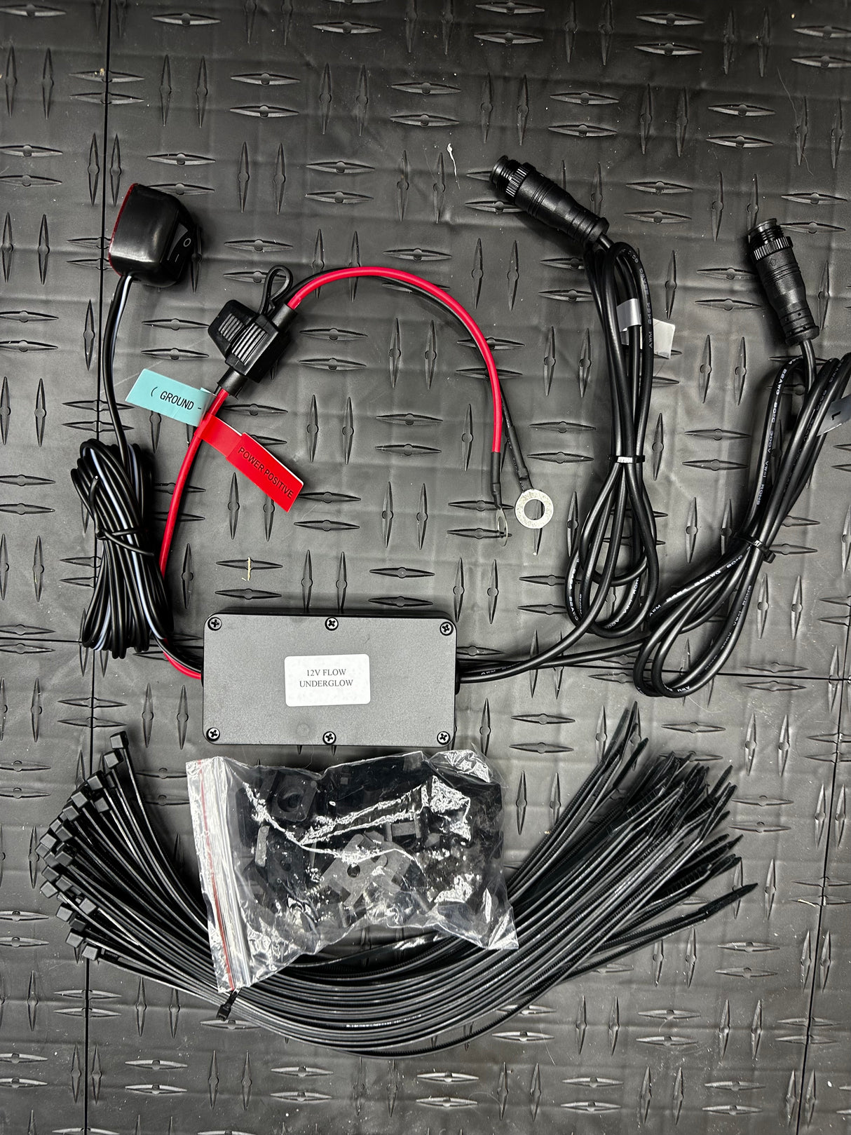 CUSTOM LENGTH 6-Piece Flexible Flow Series LED Underbody Lights Kit - AutoLEDTech.com