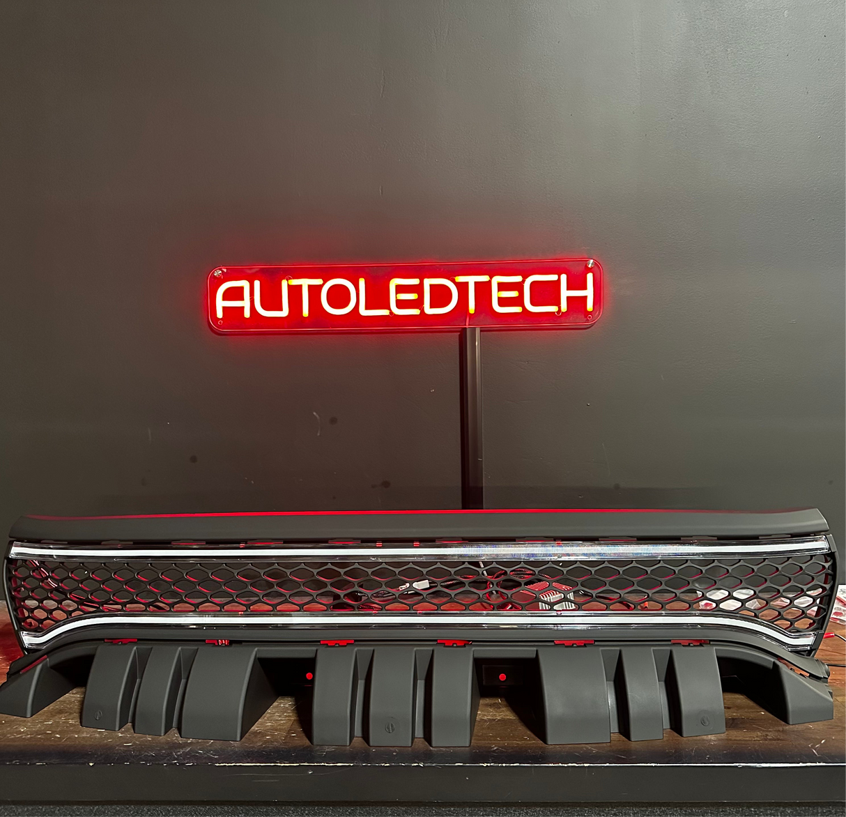 2015-2023 Dodge Charger ANIMATED STARTUP LED DRL Grill Light Assembly