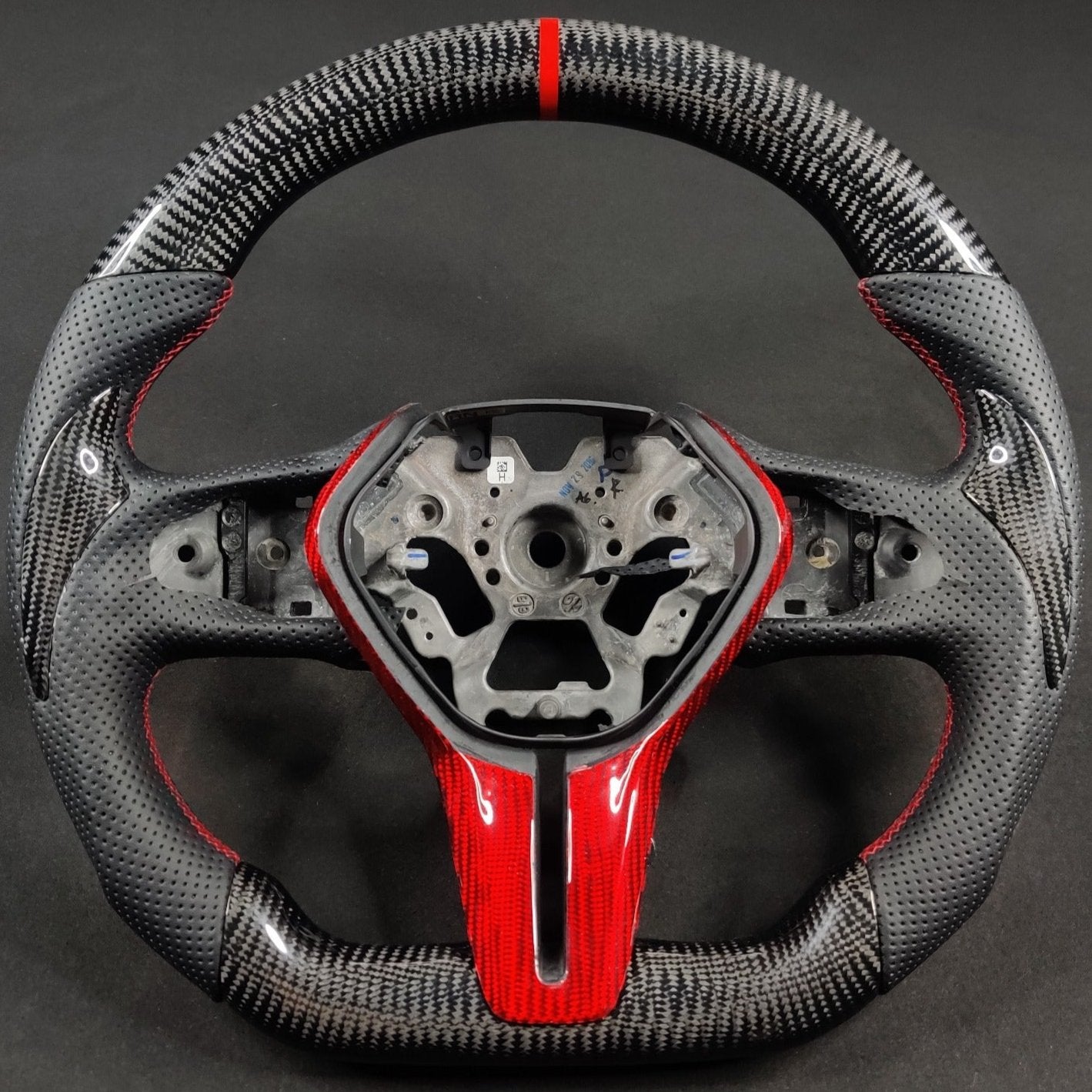 2021-2025 Kia K5 Optima Custom Carbon Fiber LED Steering Wheel
