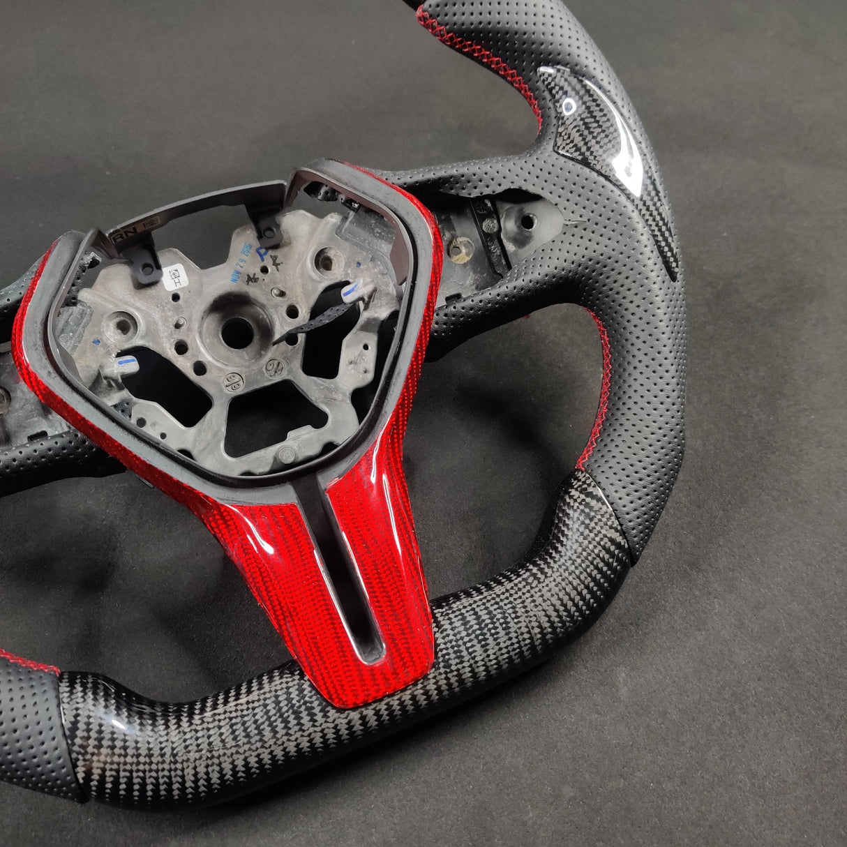 2007-2015 Infiniti G37 G35 Custom Carbon Fiber Steering Wheel - AutoLEDTech.com