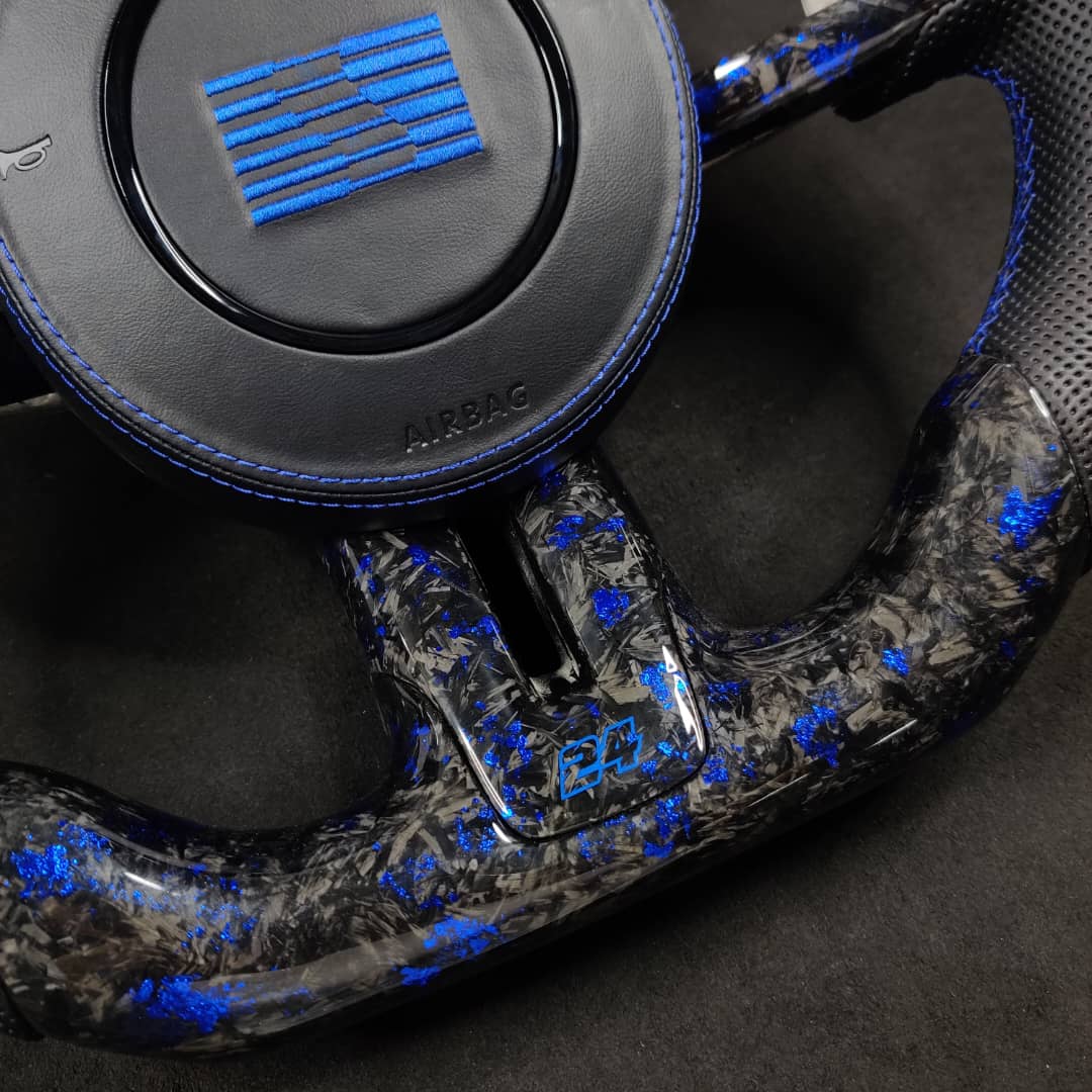 2005-2014 Ford Mustang Carbon Fiber Steering Wheel - AutoLEDTech.com