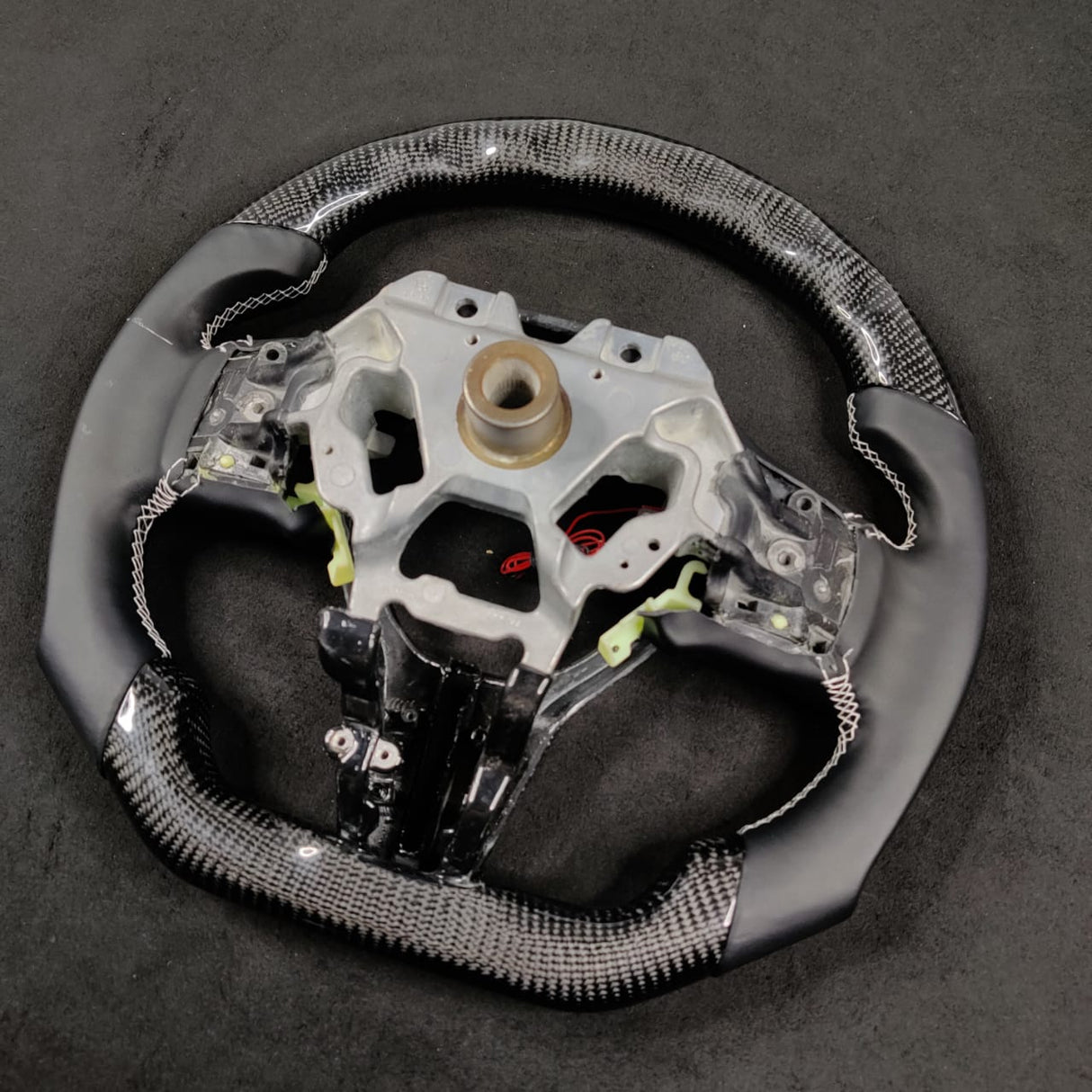 2008-2016 Nissan GTR R35 Custom Carbon Fiber Steering Wheel w/ LED RPM Display