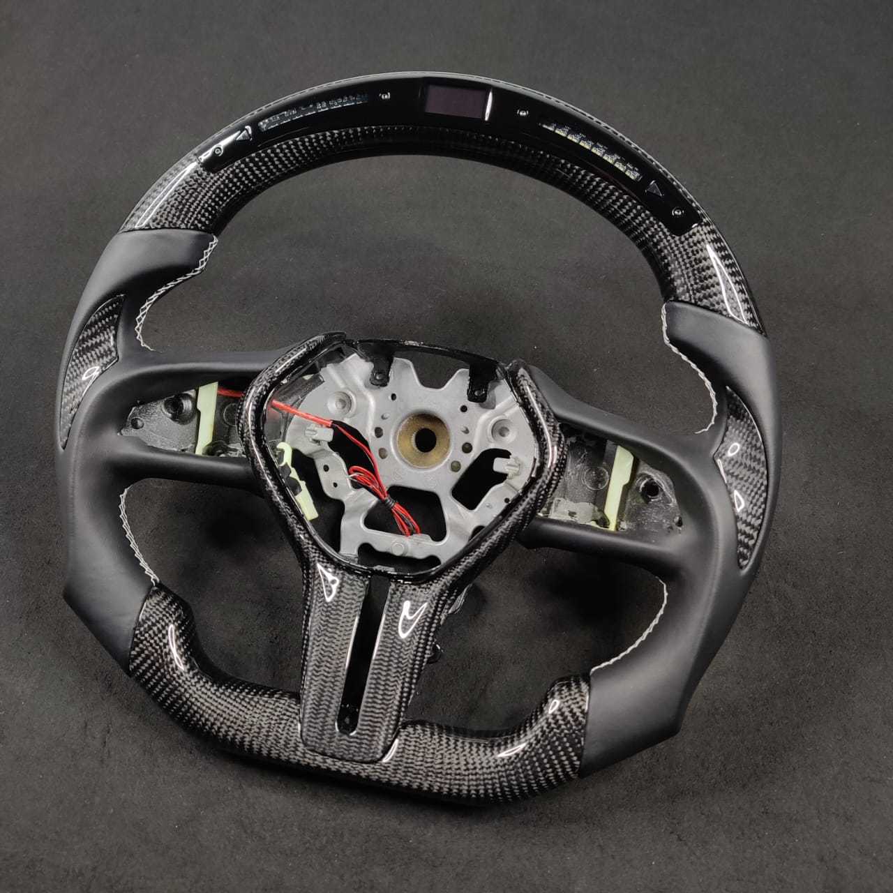 2021-2025 Kia K5 Optima Custom Carbon Fiber LED Steering Wheel