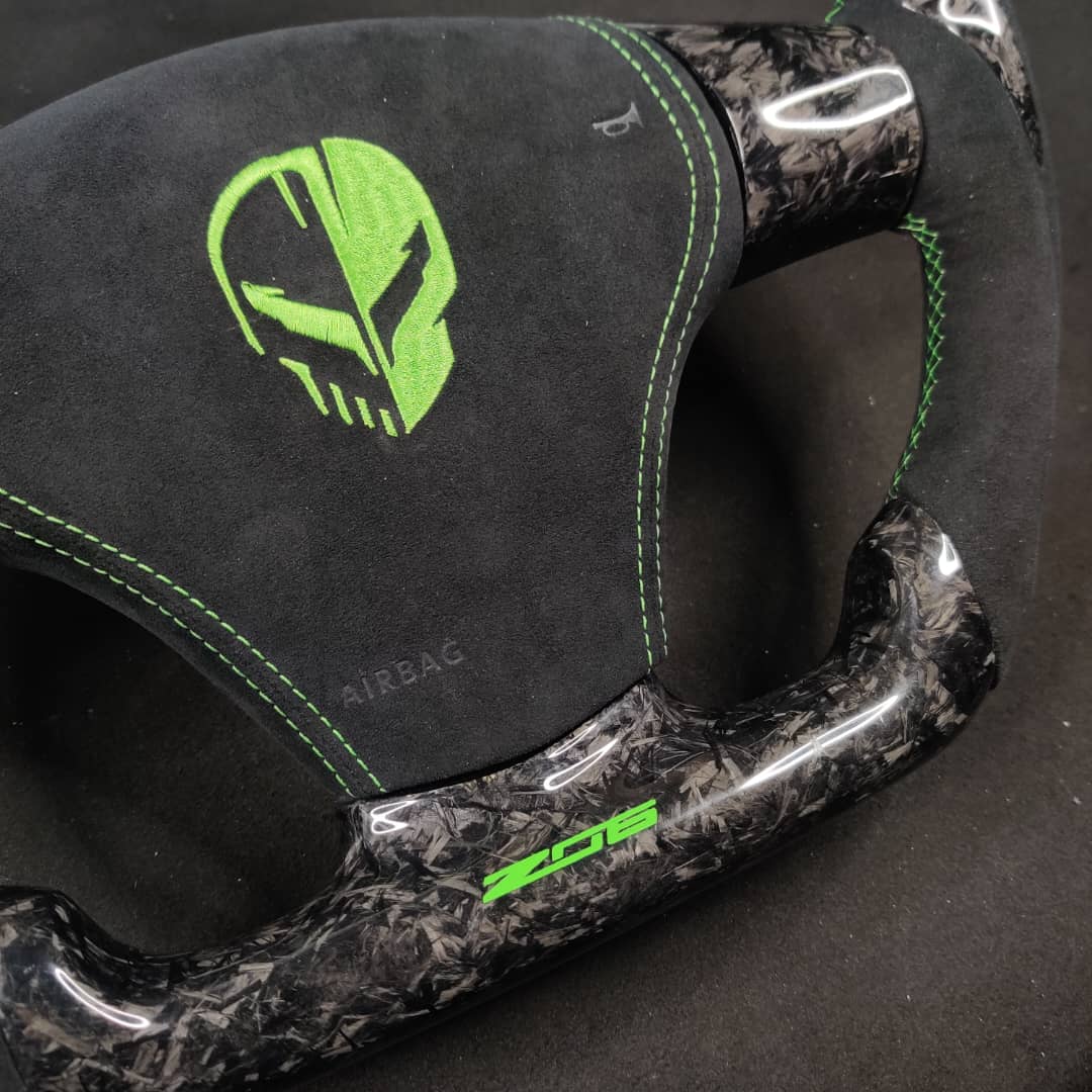 2006-2013 C6 Corvette Custom Carbon Fiber Steering Wheel - AutoLEDTech.com