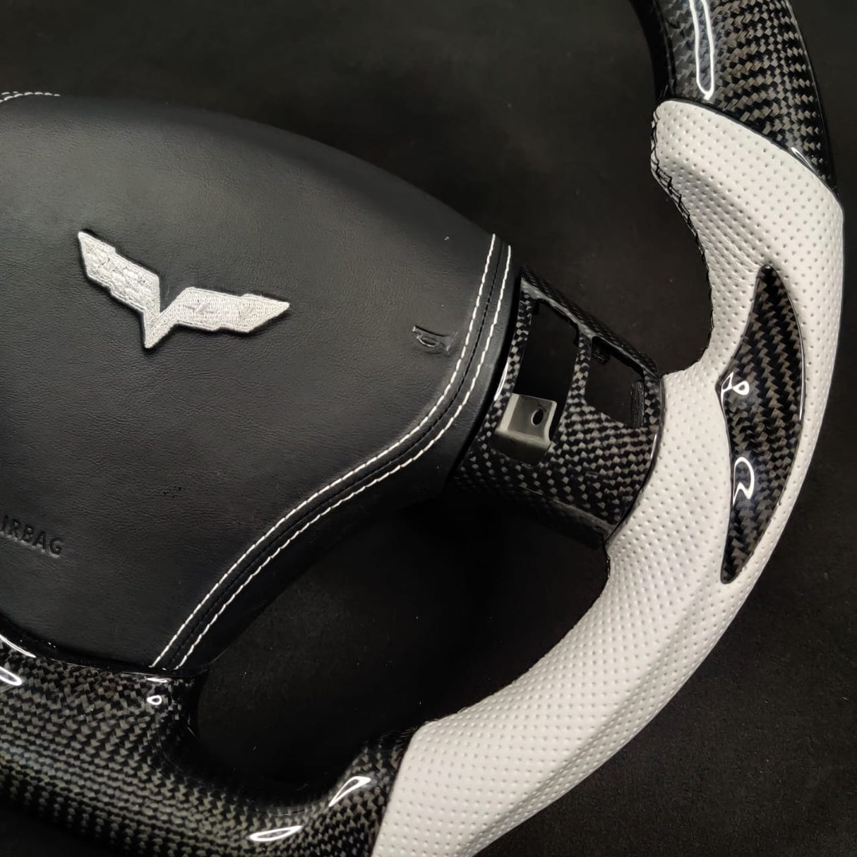 2006-2013 C6 Corvette Custom Carbon Fiber Steering Wheel - AutoLEDTech.com