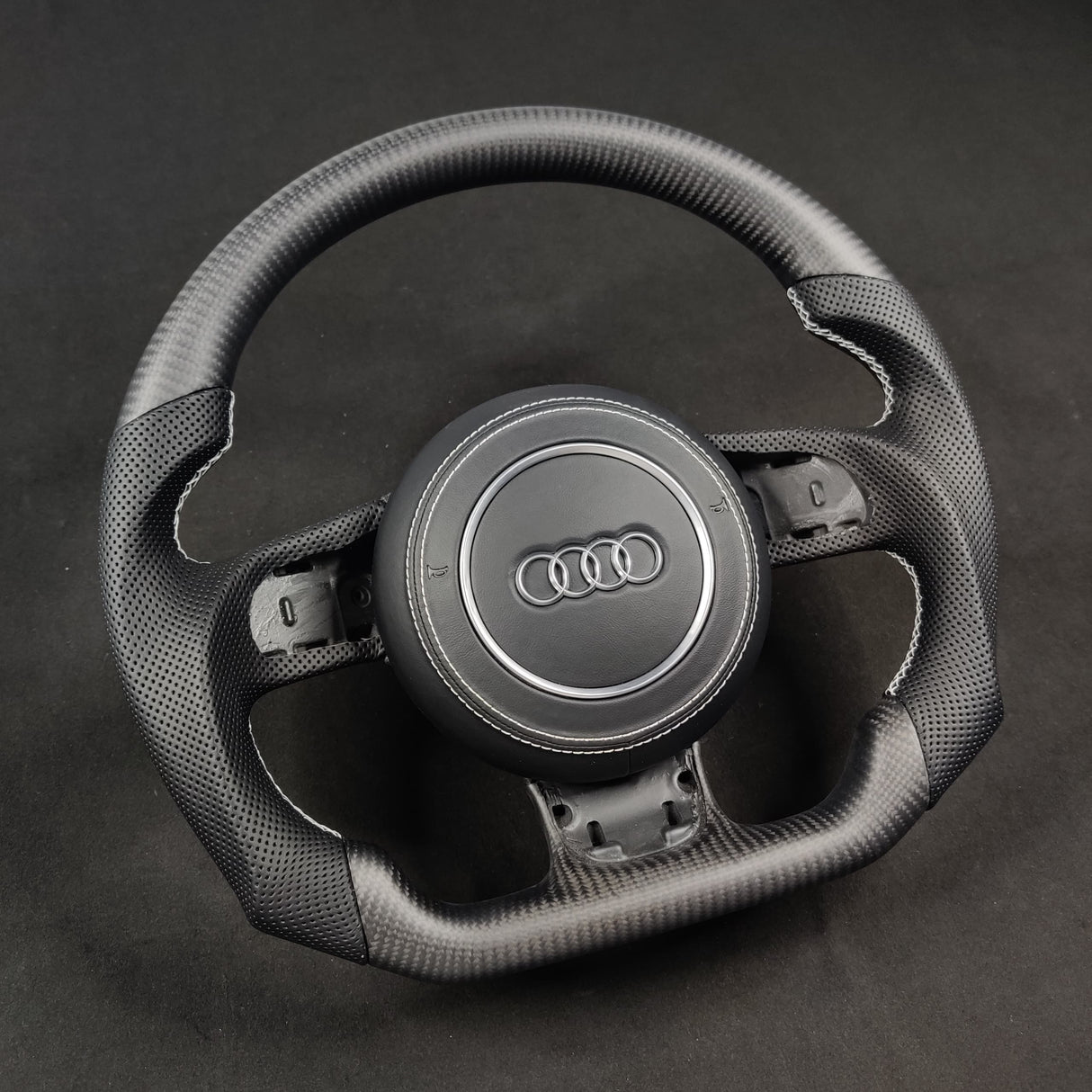 2014-2025 Jaguar F-Type F-Pace Custom Carbon Fiber Steering Wheel - AutoLEDTech.com
