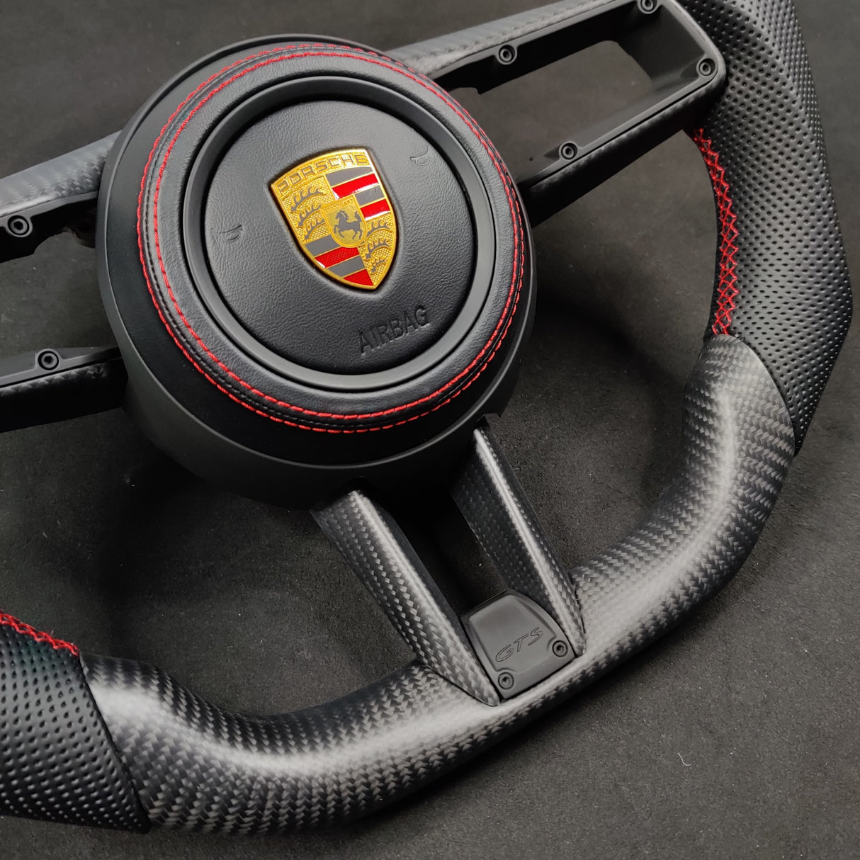 Mclaren 720S 765LT Custom Carbon Fiber Steering Wheel - AutoLEDTech.com