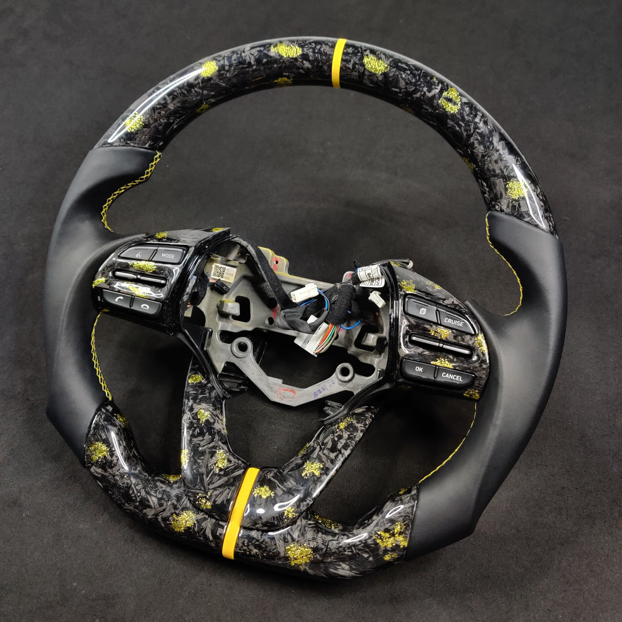 2019-2022 Hyundai Veloster Custom Carbon Fiber Steering Wheel