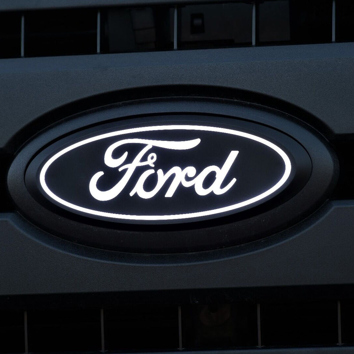 2017-2019 Ford Super Duty F250/F350 Platinum Grill - AutoLEDTech.com