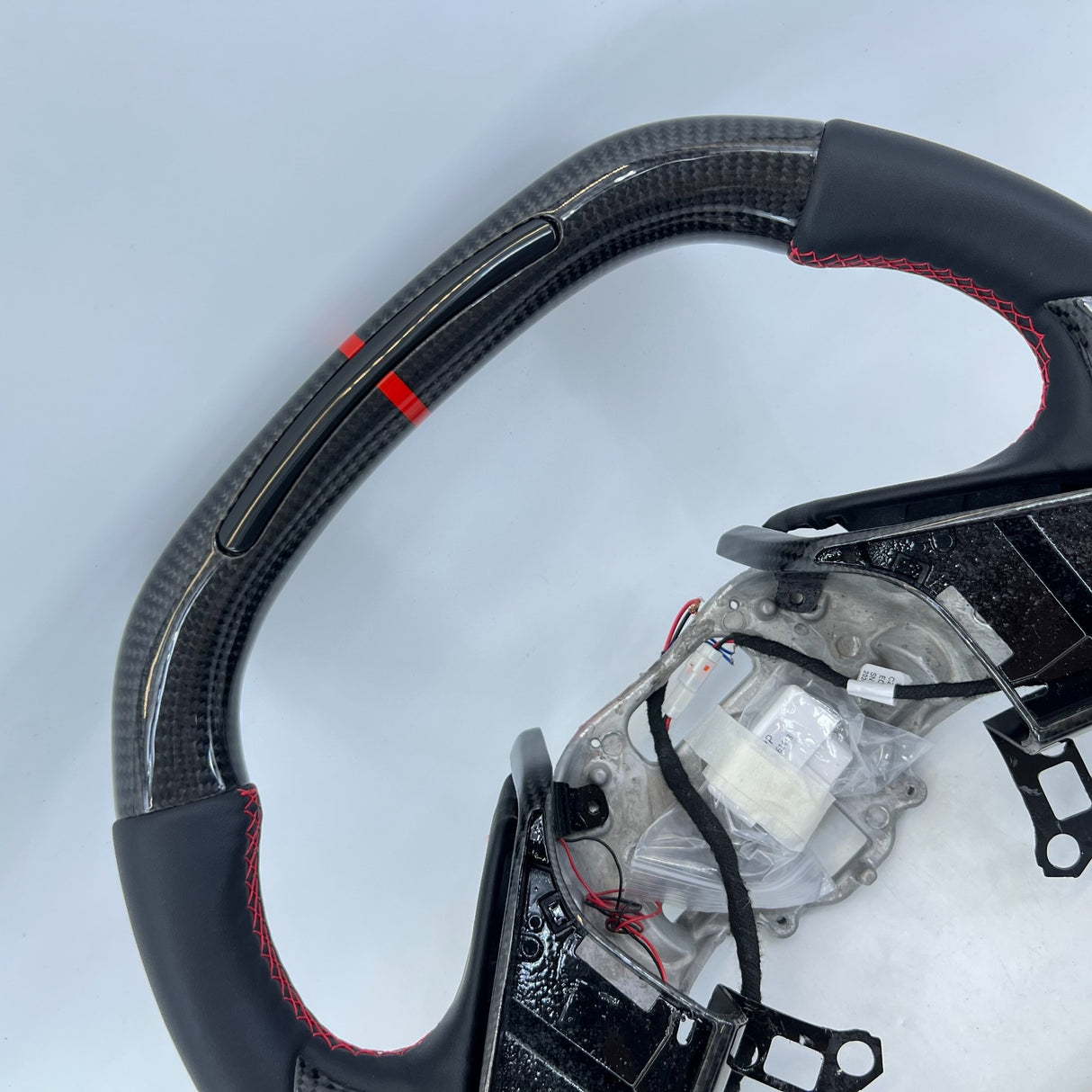 2020-2026+ Chevrolet C8 Corvette Custom Carbon Fiber Steering Wheel - AutoLEDTech.com