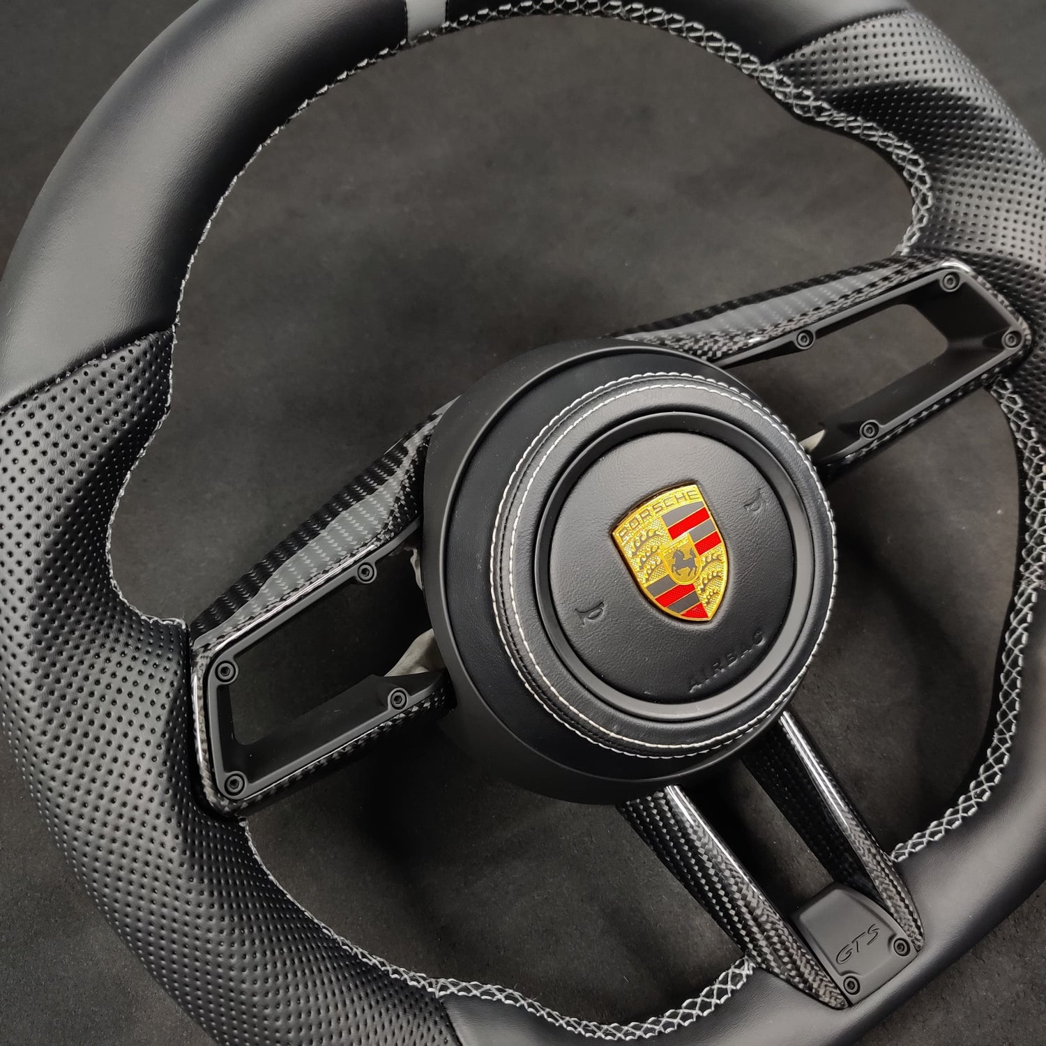 2012-2018 Bentley Continental GT Custom Carbon Fiber Steering Wheel