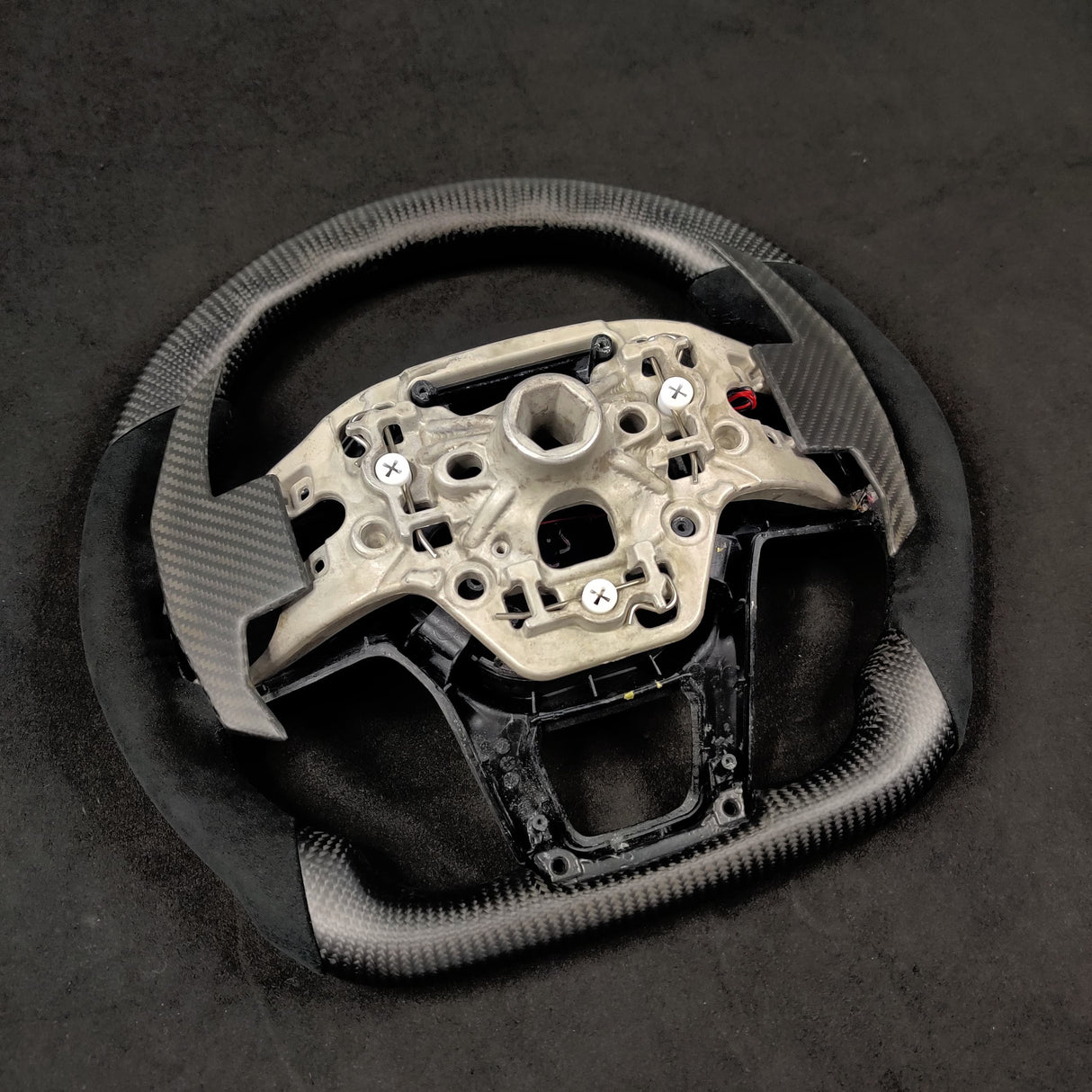 2024-2026+ Ford Mustang S650 Carbon Fiber LED Steering Wheel - AutoLEDTech.com
