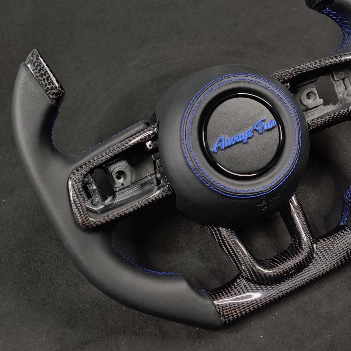 2019-2026+ Jeep Wrangler JL Gladiator JT Custom Carbon Fiber Steering Wheel - AutoLEDTech.com