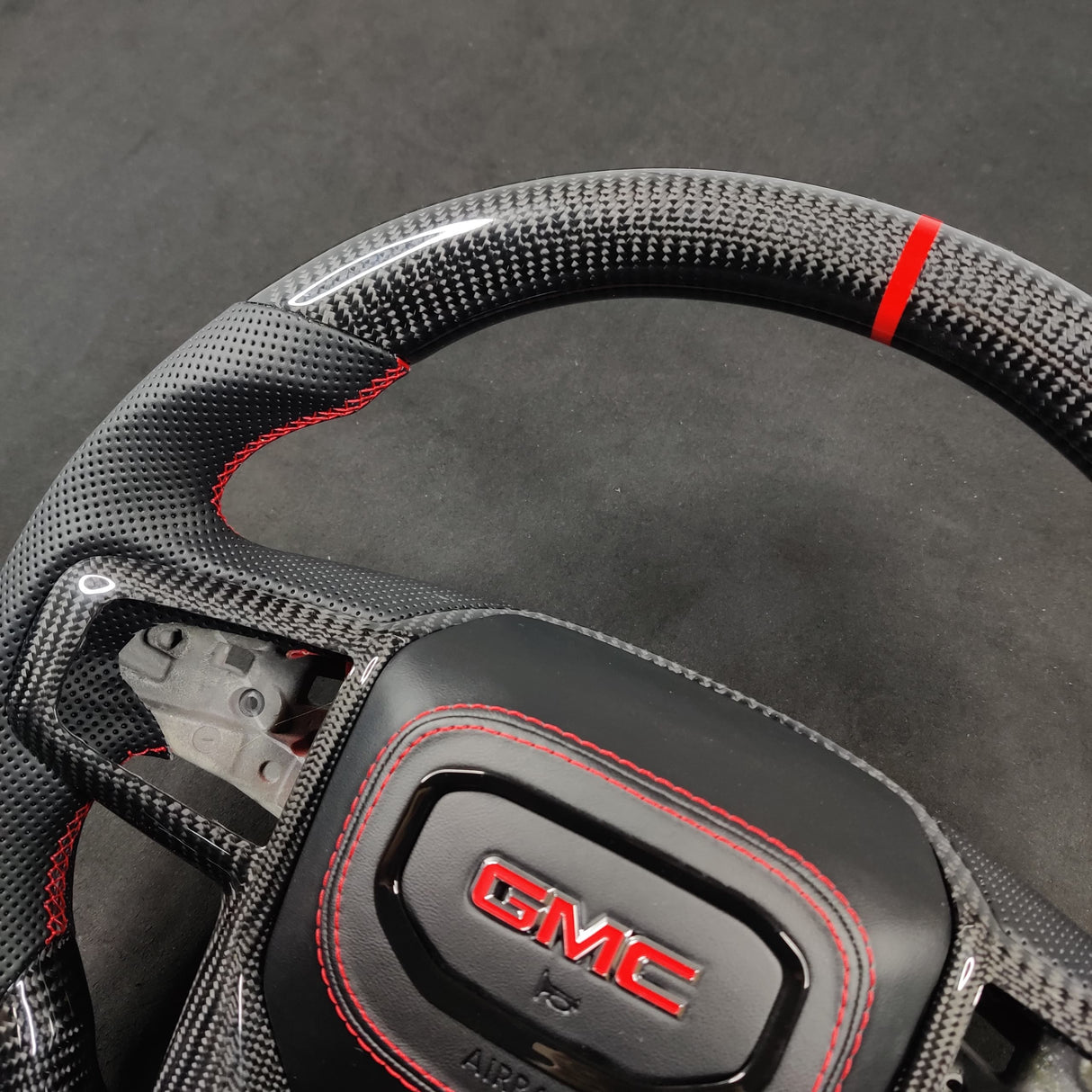 2020-2026+ GMC Sierra 1500 2500 HD Custom Carbon Fiber Steering Wheel - AutoLEDTech.com
