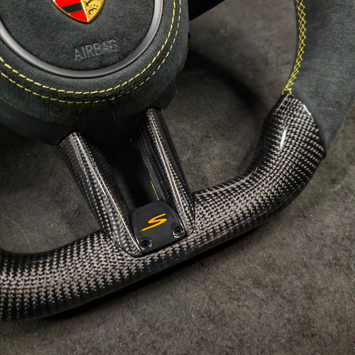 2020-2026+ Porsche 911 992 Custom Carbon Fiber Steering Wheel - AutoLEDTech.com