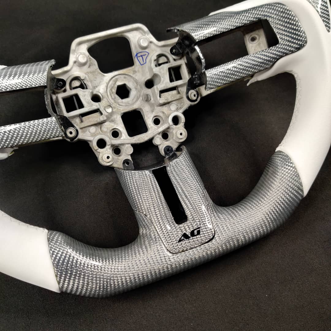 2005-2014 Ford Mustang Carbon Fiber Steering Wheel - AutoLEDTech.com