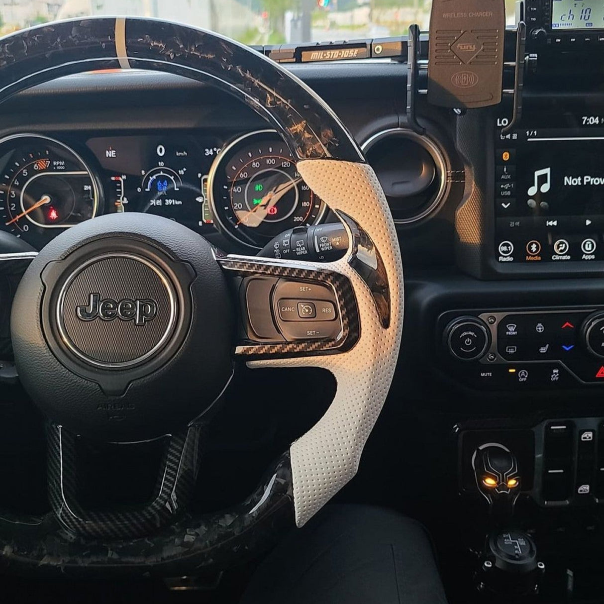 2019-2026+ Jeep Wrangler JL Gladiator JT Custom Carbon Fiber Steering Wheel - AutoLEDTech.com