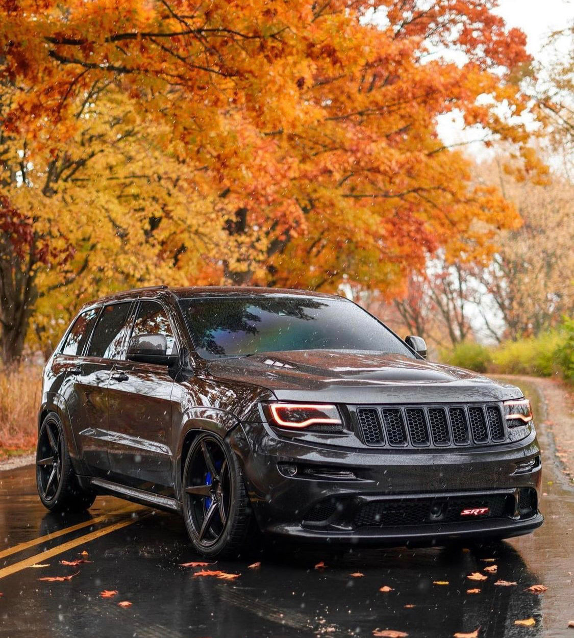 2014-2021 Jeep Grand Cherokee WK2 RGBW Color-Chasing LED DRL Boards LED headlight kit AutoLEDTech Oracle Lighting Trendz Flow Series RGBHaloKits OneUpLighting Morimoto