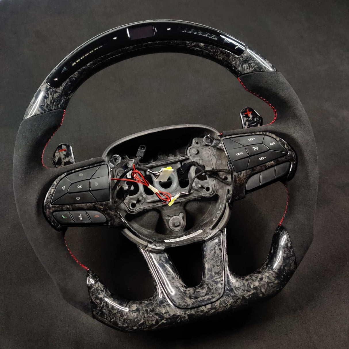 2015-2023 Dodge Charger Challenger Custom Carbon Fiber LED Steering Wheel - AutoLEDTech.com