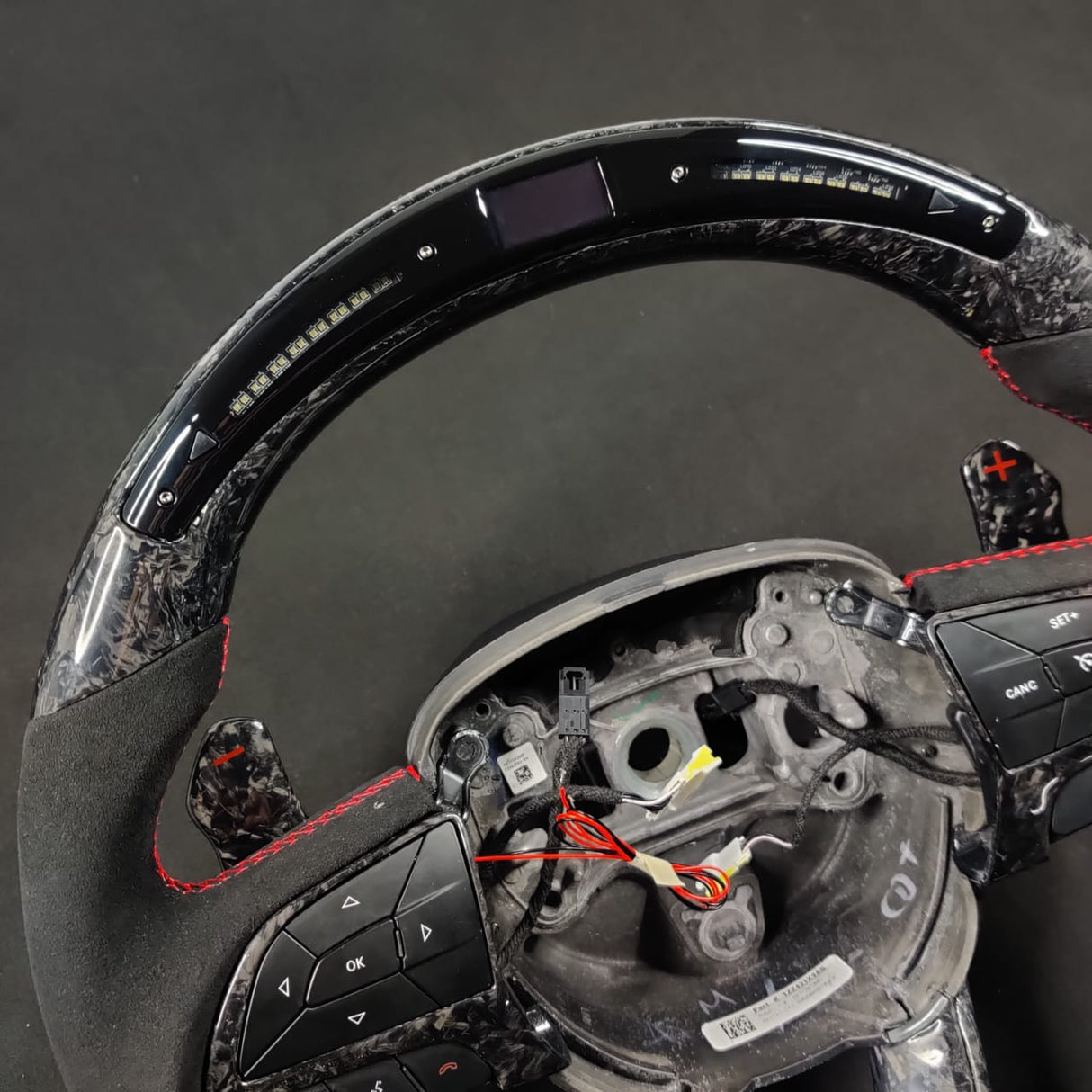 2015-2023 Dodge Charger Challenger Custom Carbon Fiber LED Steering Wheel - AutoLEDTech.com