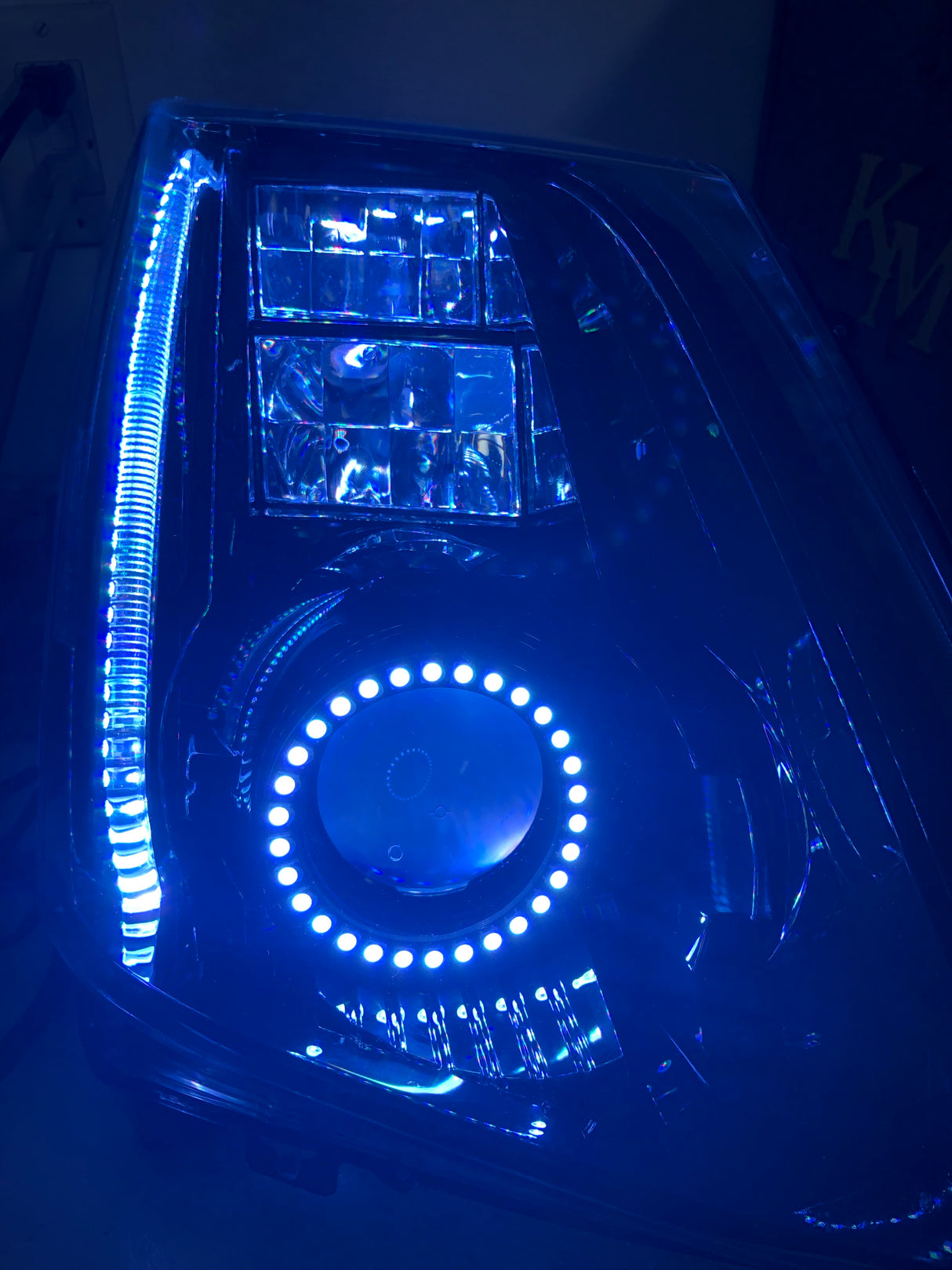 2008-2015 Cadillac CTS CTS-V RGBW Color-Chasing LED Halo DRL Kit LED headlight kit AutoLEDTech Oracle Lighting Trendz Flow Series RGBHaloKits OneUpLighting Morimoto