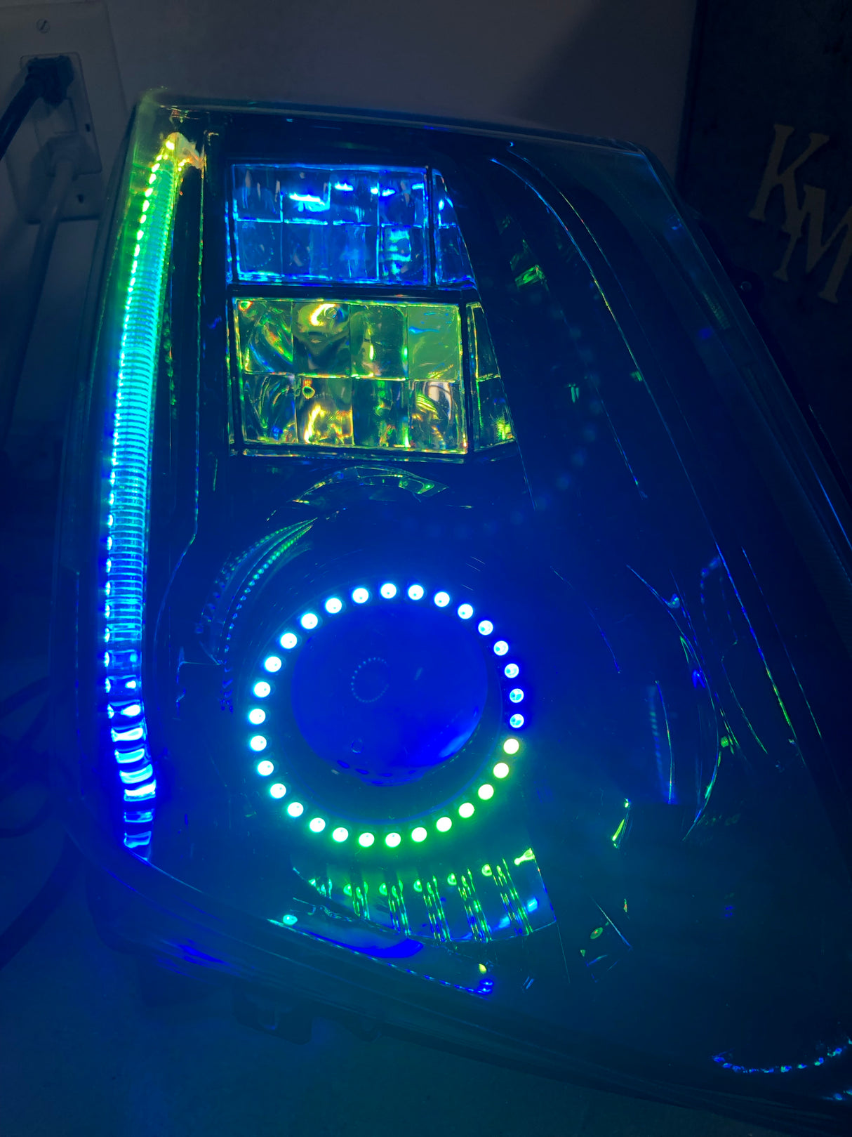 2008-2015 Cadillac CTS CTS-V RGBW Color-Chasing LED Halo DRL Kit LED headlight kit AutoLEDTech Oracle Lighting Trendz Flow Series RGBHaloKits OneUpLighting Morimoto