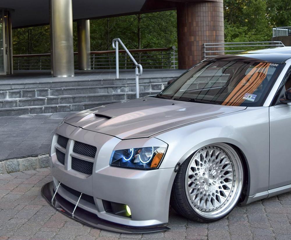 2005-2007 Dodge Magnum RGBW Color-Chasing LED Halo Headlights - (Flow Series) LED headlight kit AutoLEDTech Oracle Lighting Trendz Flow Series RGBHaloKits OneUpLighting Morimoto