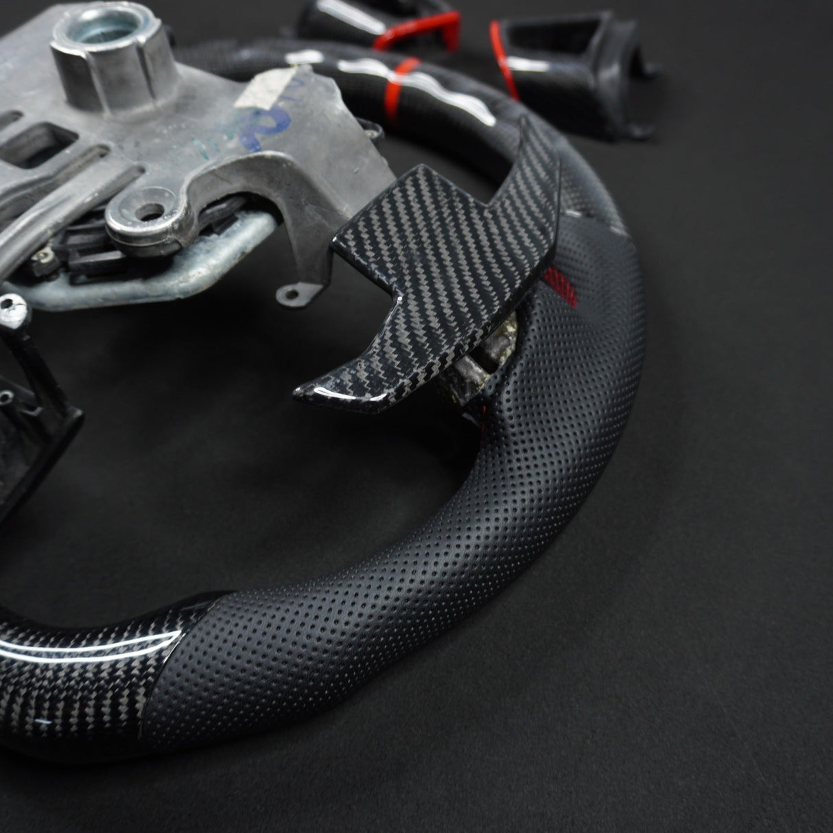 2013-2020 Cadillac CTS/ATS Carbon Fiber LED Steering Wheel - AutoLEDTech.com