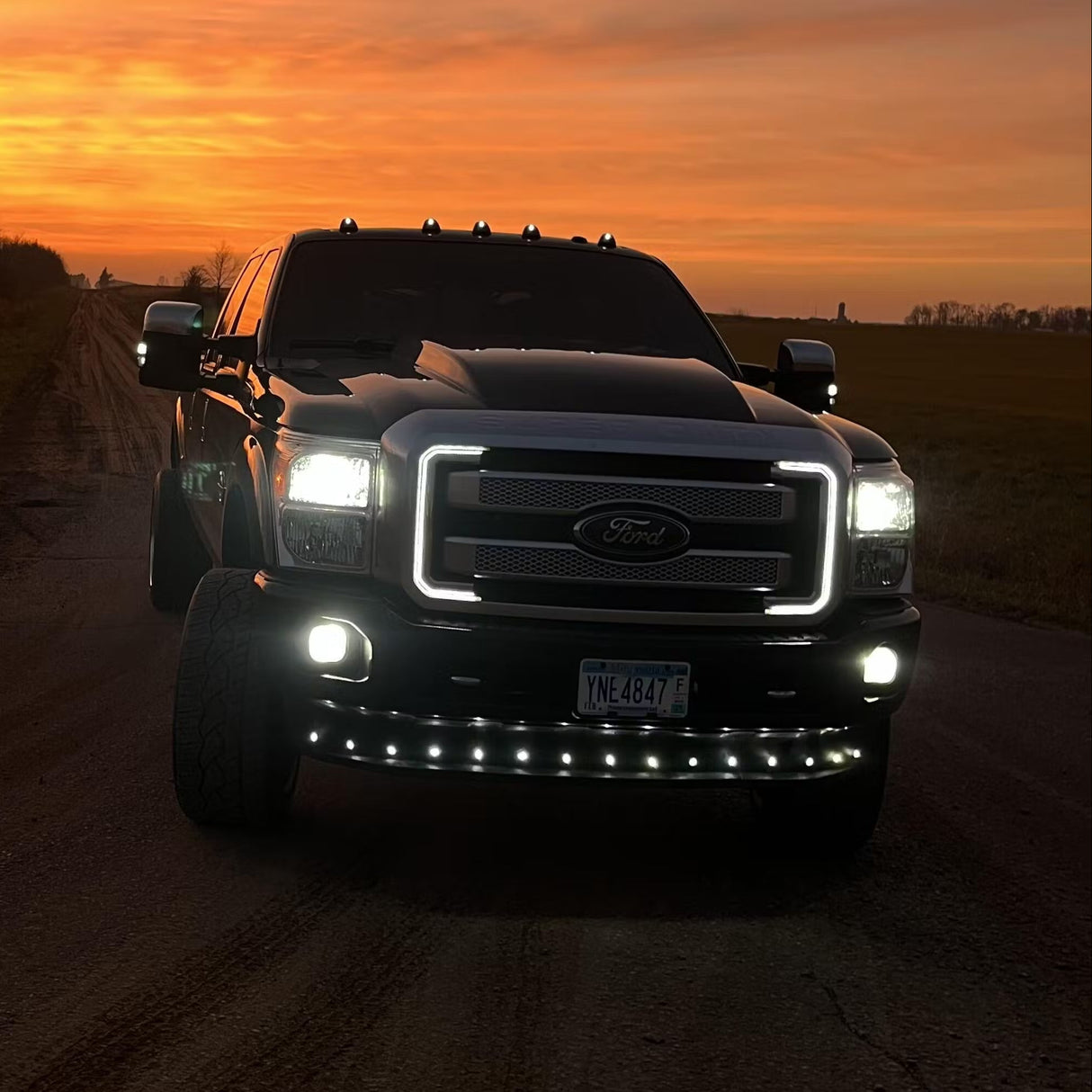 2011-2016 Ford Super Duty F250 F350 LED Grill Accent Lights Kit - AutoLEDTech.com