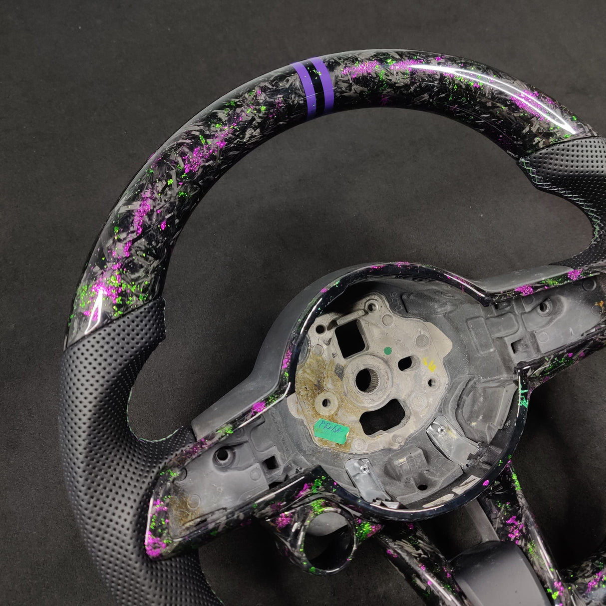 2017-2021 Alfa Romeo Stelvio Giulia Custom Carbon Fiber Steering Wheel - AutoLEDTech.com