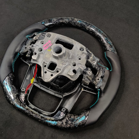 2023-2025+ Chevy Colorado Custom Carbon Fiber Steering Wheel - AutoLEDTech.com