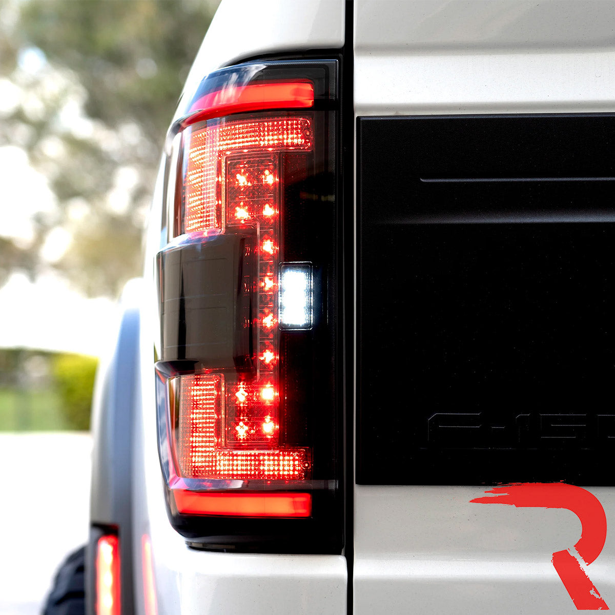 2021-2023 Ford F150 & Raptor Smoked OLED Tail Lights - AutoLEDTech.com