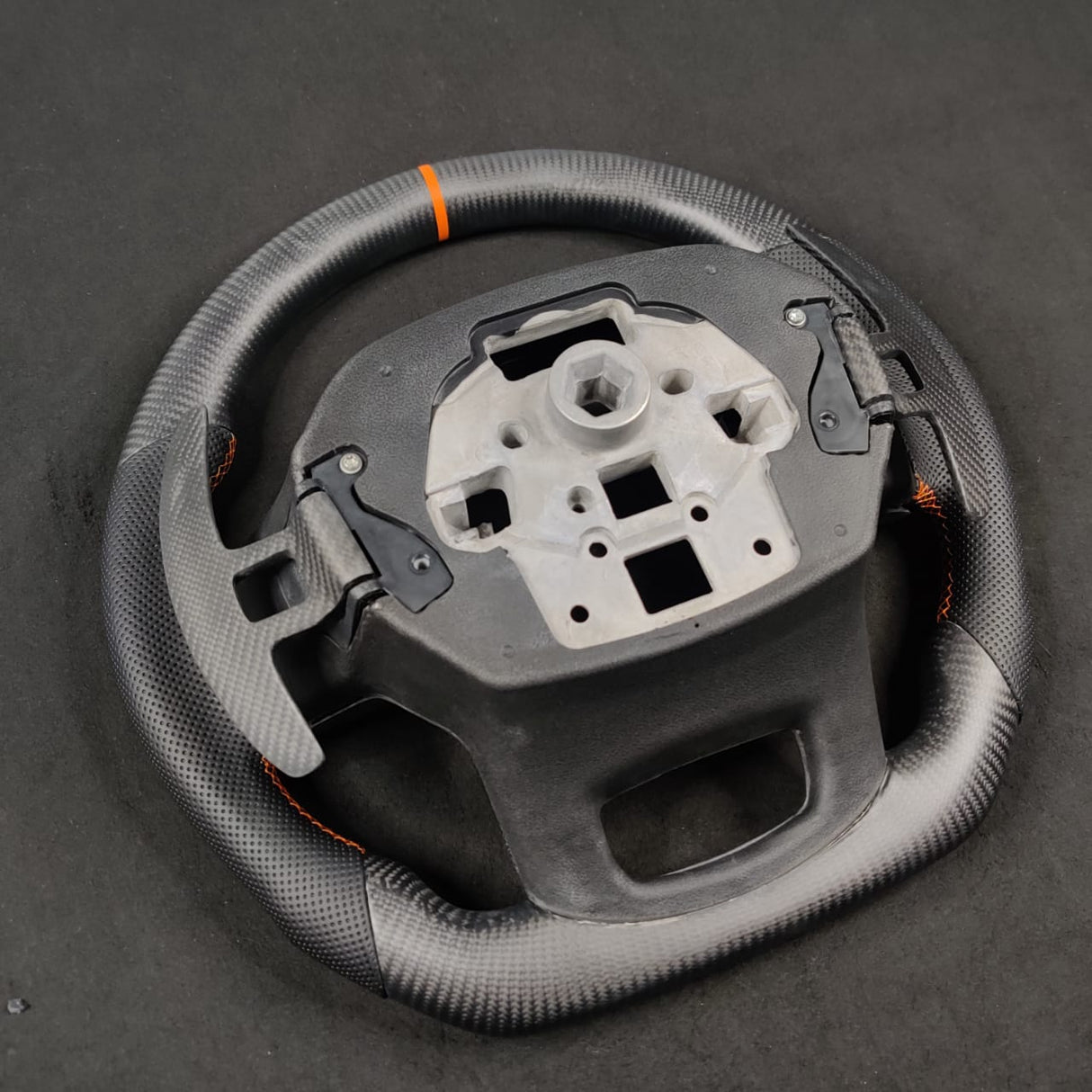 2023-2026+ Ford Super Duty F250 Custom Carbon Fiber Steering Wheel - AutoLEDTech.com