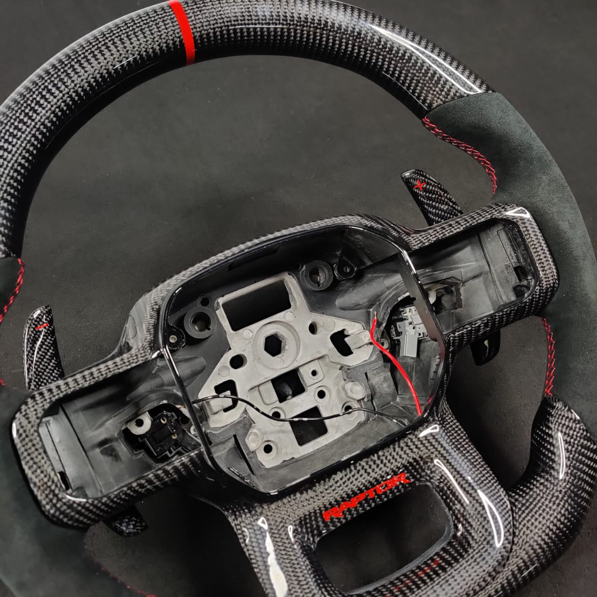 2023-2026+ Ford Super Duty F250 Custom Carbon Fiber Steering Wheel - AutoLEDTech.com
