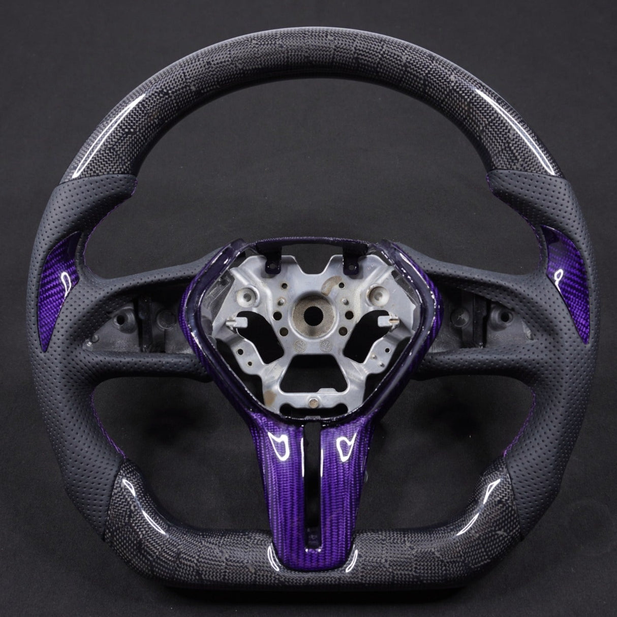 2007-2015 Infiniti G37 G35 Custom Carbon Fiber Steering Wheel - AutoLEDTech.com