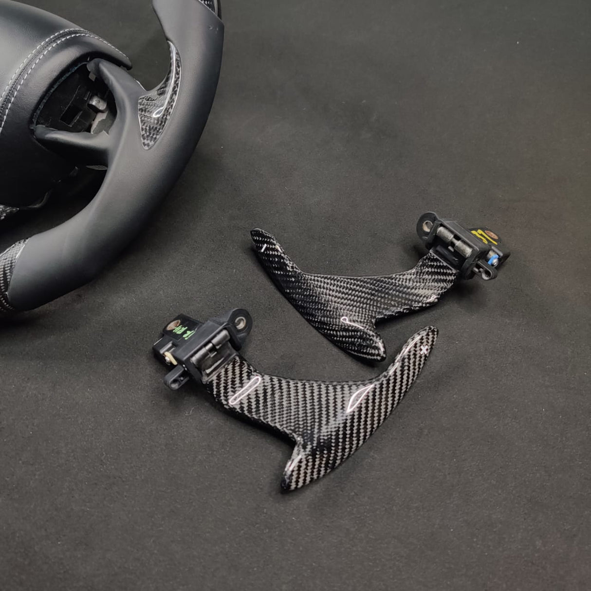 2013-2024 Infiniti Q50 Q60 Custom Carbon Fiber Steering Wheel - AutoLEDTech.com