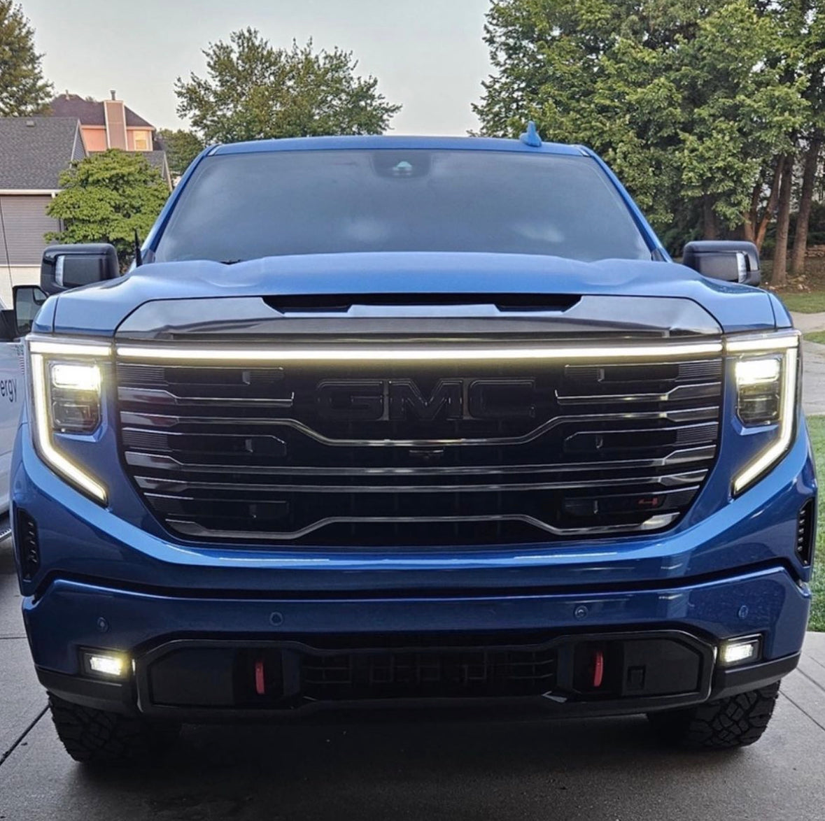 2022-2026+ GMC Sierra 1500 LED Grill Accent Light Bar Kit - AutoLEDTech.com
