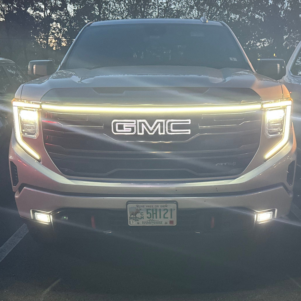 2022-2026+ GMC Sierra 1500 LED Grill Accent Light Bar Kit - AutoLEDTech.com